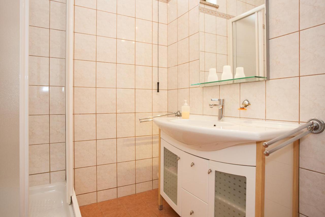 Matija Appartement Krk Town Buitenkant foto